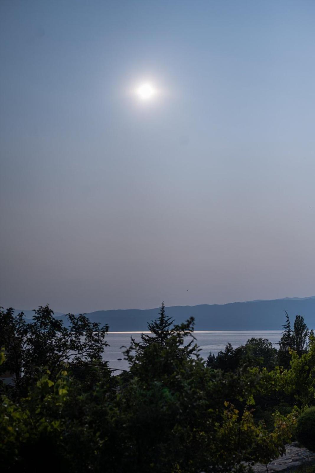 Vacation Home Rot Ohrid Esterno foto